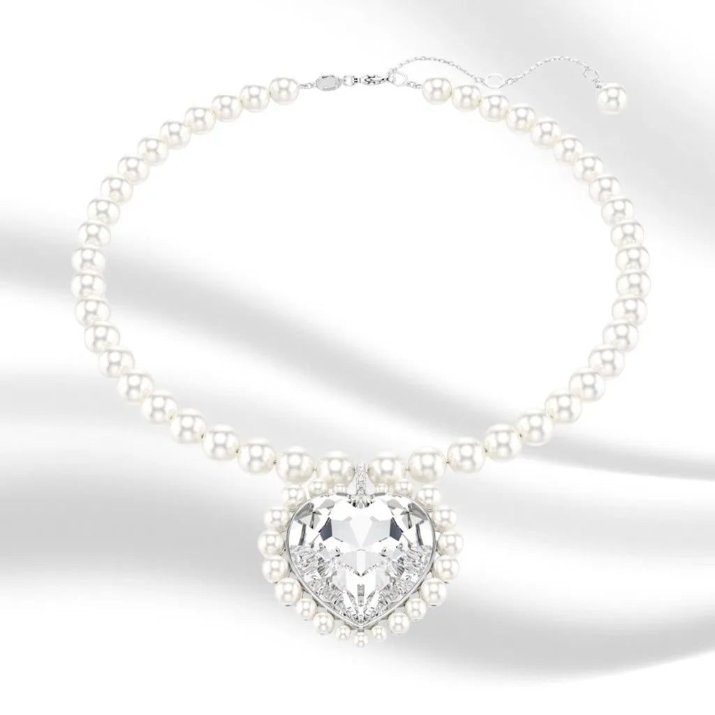 Elegant Gold-Plated Mixed-Cut Crystal Pendant Necklace for Women