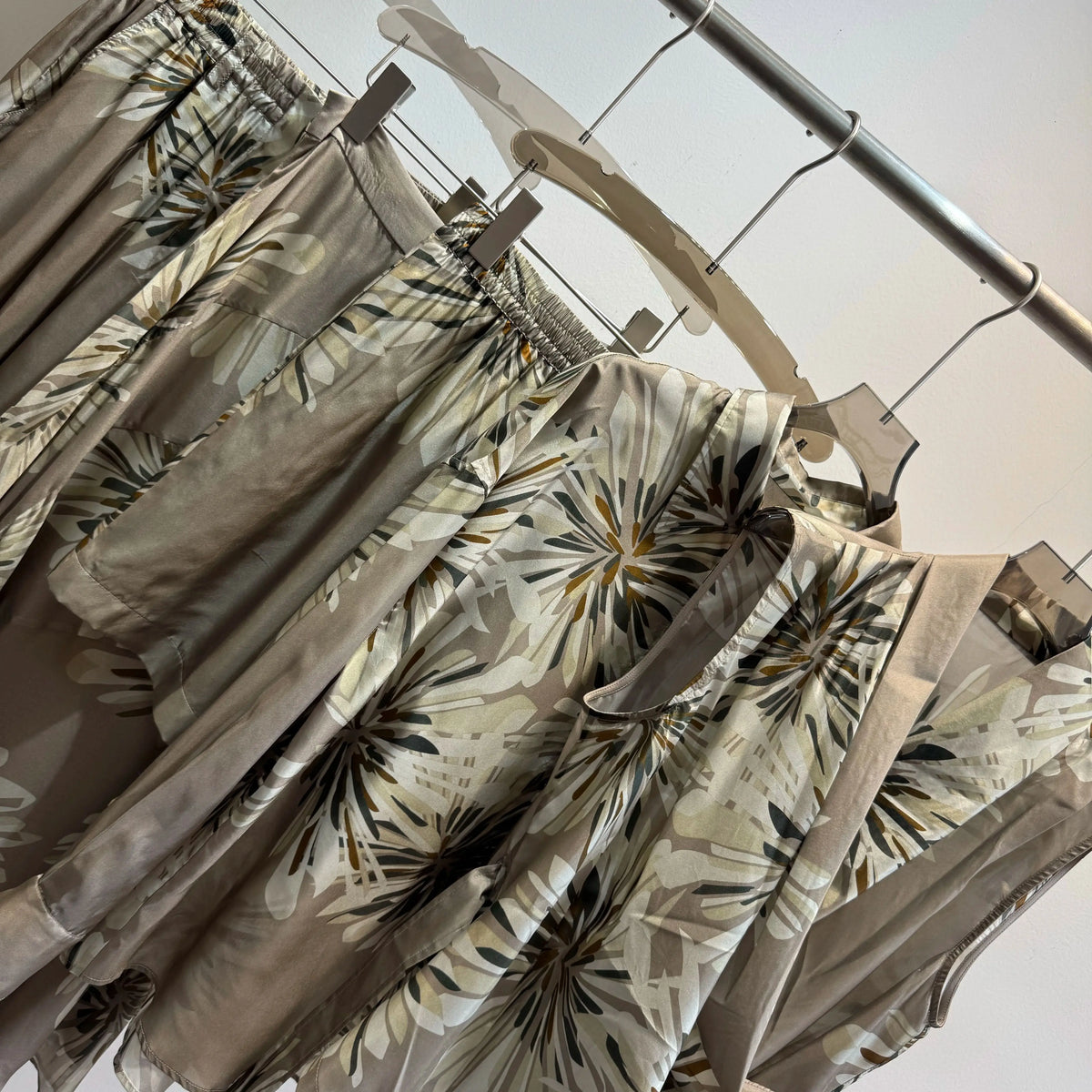 Loose Floral Print Silk Resort Five Piece Set for Women