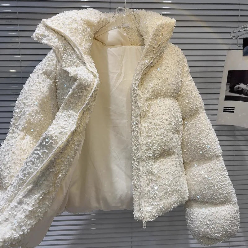2025 Winter New Sweet And Cool Hot Girls Sparkling Beads Heavy Industry Warm Bread Jacket Down Coat Women's Solid Color Parkas