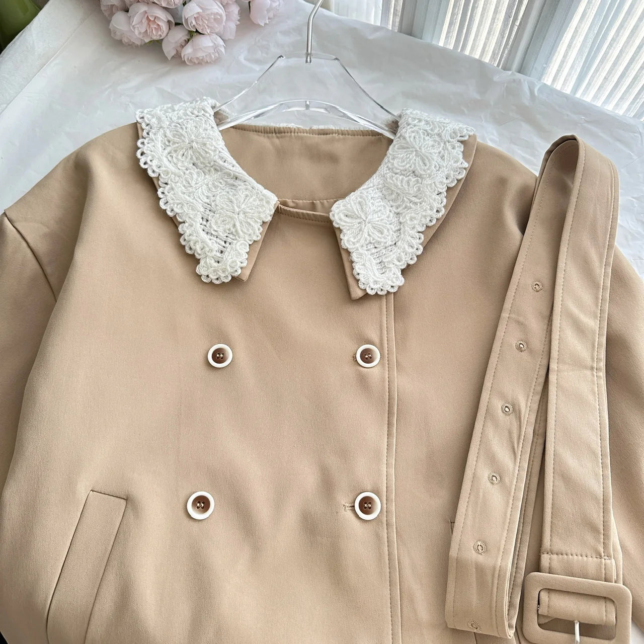 Autumn Chic French Elegant Lace Doll Collar Design Jacket 2000s Aesthetic Korean Popular Retro Women's Trench Coat Woman Clothes