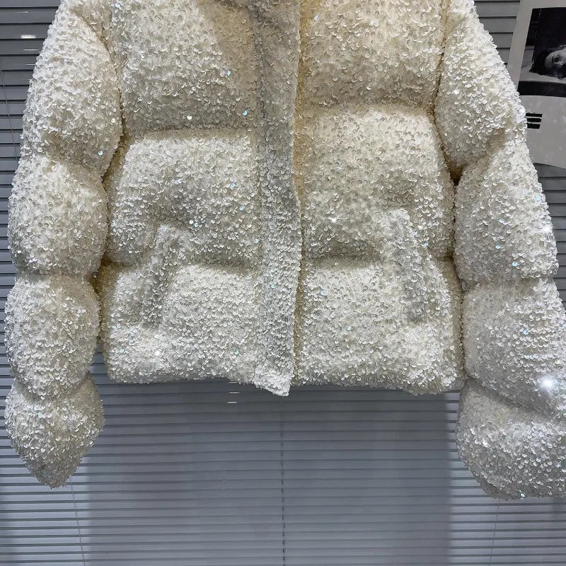 2025 Winter New Sweet And Cool Hot Girls Sparkling Beads Heavy Industry Warm Bread Jacket Down Coat Women's Solid Color Parkas