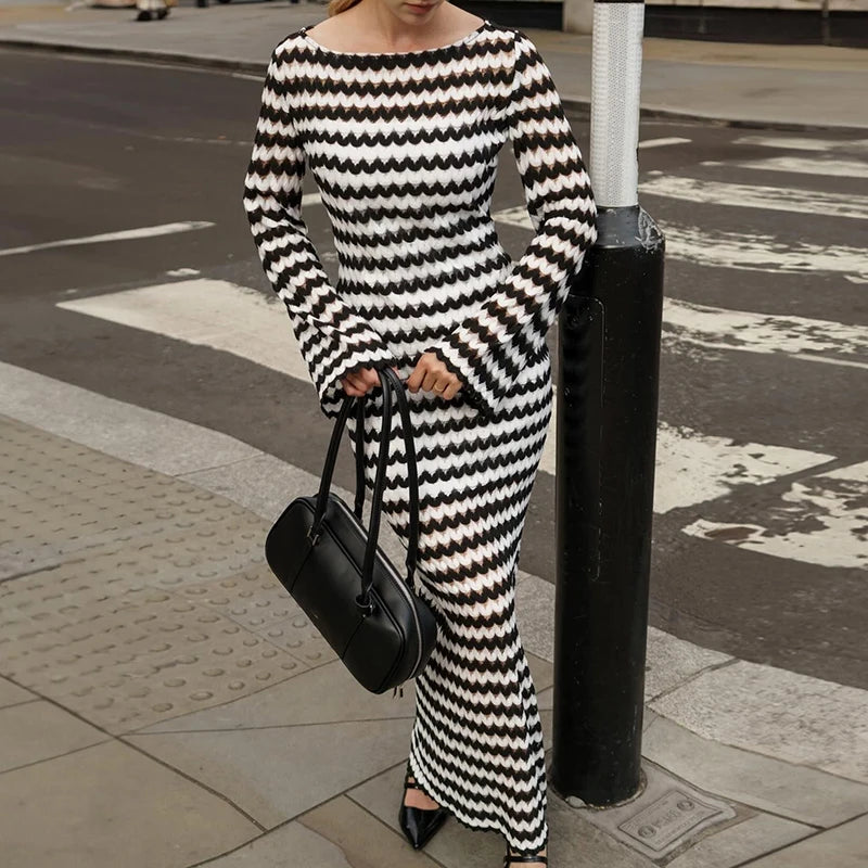 Casual Women O-neck Long Sleeved Slim Fit Dress Side Split Design Streetwear Maxi Dress Mujer Stripe Print Autumn Knitted Dress