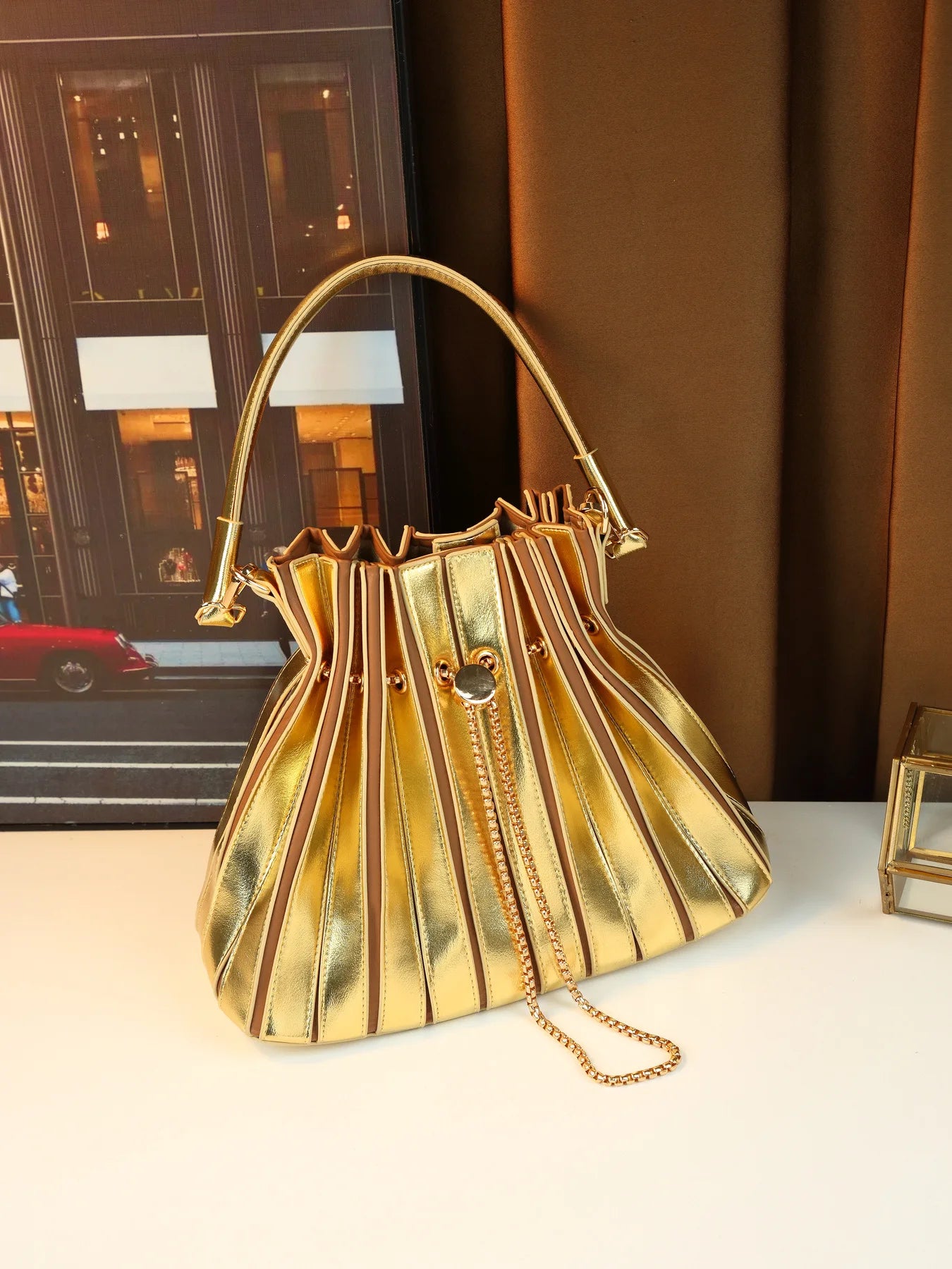 Women's Handbag Luxury Brand Shiny Leather Shiny Fashion Women's Single Shoulder Bag Personalized Fashionable Casual Women's Bag