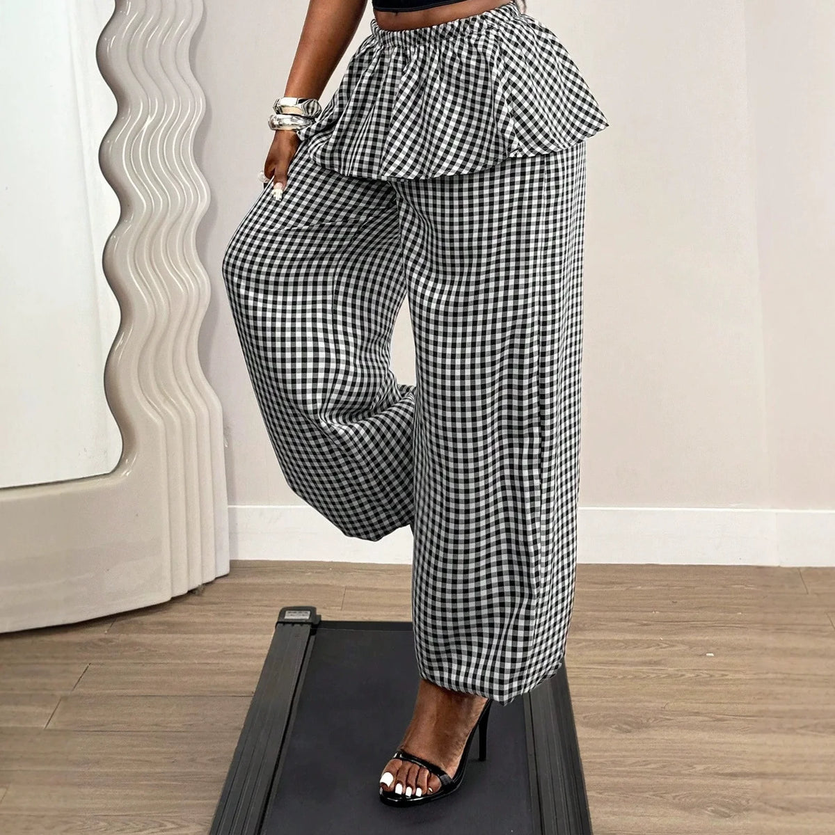 Sleeveless Top and Plaid Ruffle Pants Two Piece Set for Women