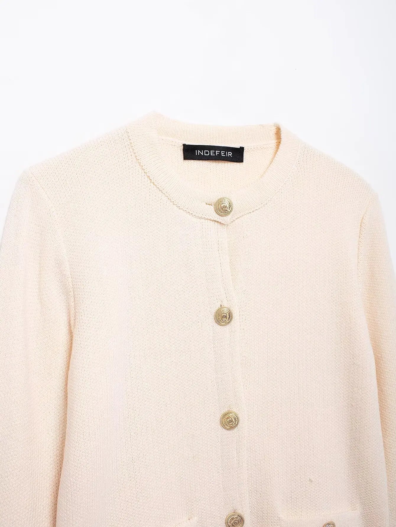 Winter Slim Knitted Cardigan with Button Details for Women