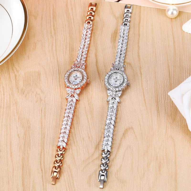 Small Luxury Prong Setting Women's Watch Fine Fashion Hours Mother of Pearl Bracelet Crystal Girl's Gift Royal Crown Box