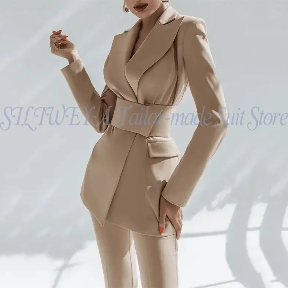 Elegant Notched Collar Slim Fit Pants Suit For Women