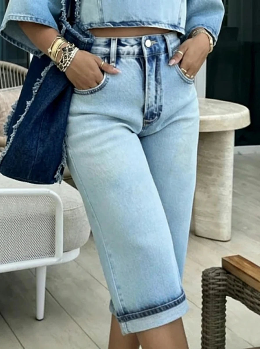 Bonboho Women's Vintage Light Blue Washed High Waisted Cuffed Wide Leg Jeans 2026 Summer Fashion Denim Culottes Vacation Outfit