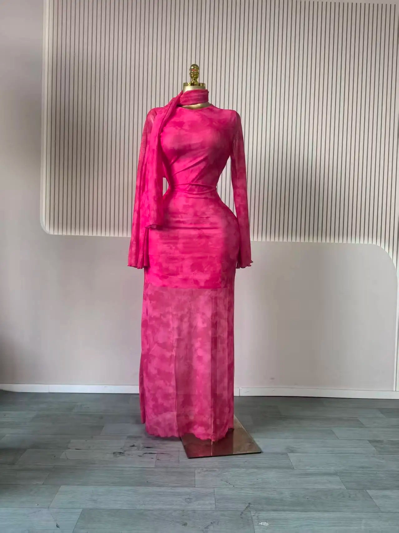 CM.YAYA Women Tie Dye Lace Up Back with Scarf Bodycon Midi Long Sleeve Pleated Maxi Dress Party Education Vacation Long Dresses