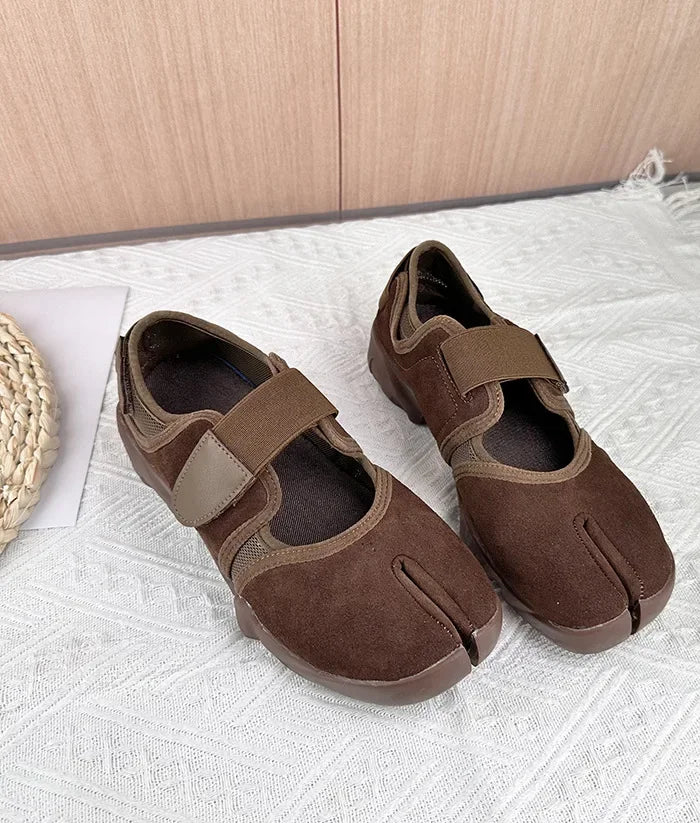 Leather Split Toe Buckle Mary Jane Flat Shoes for Women