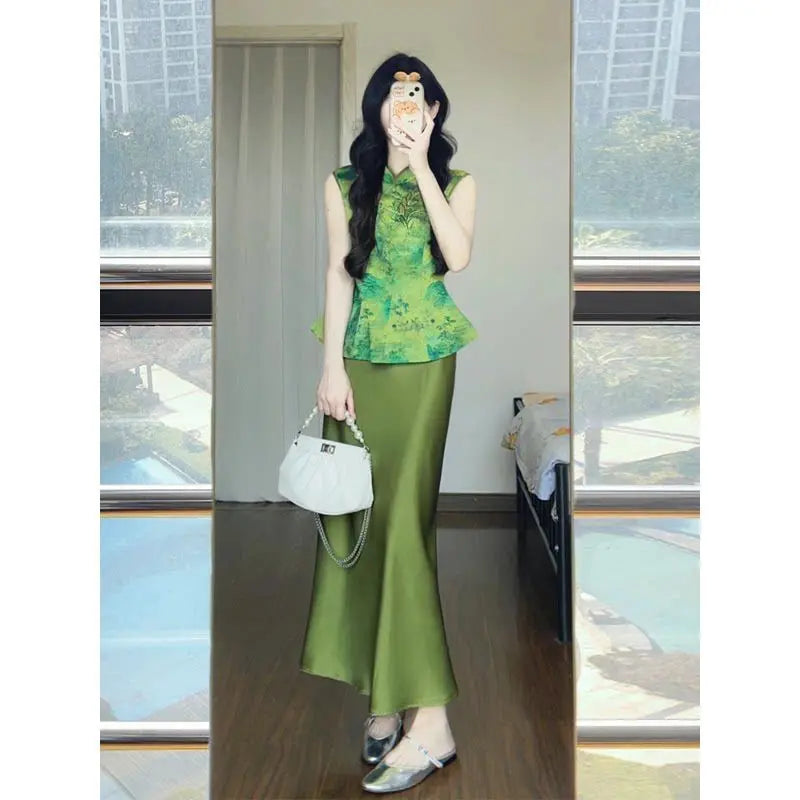 Chinese Style Green Printed Top And Satin Skirt Set for Women