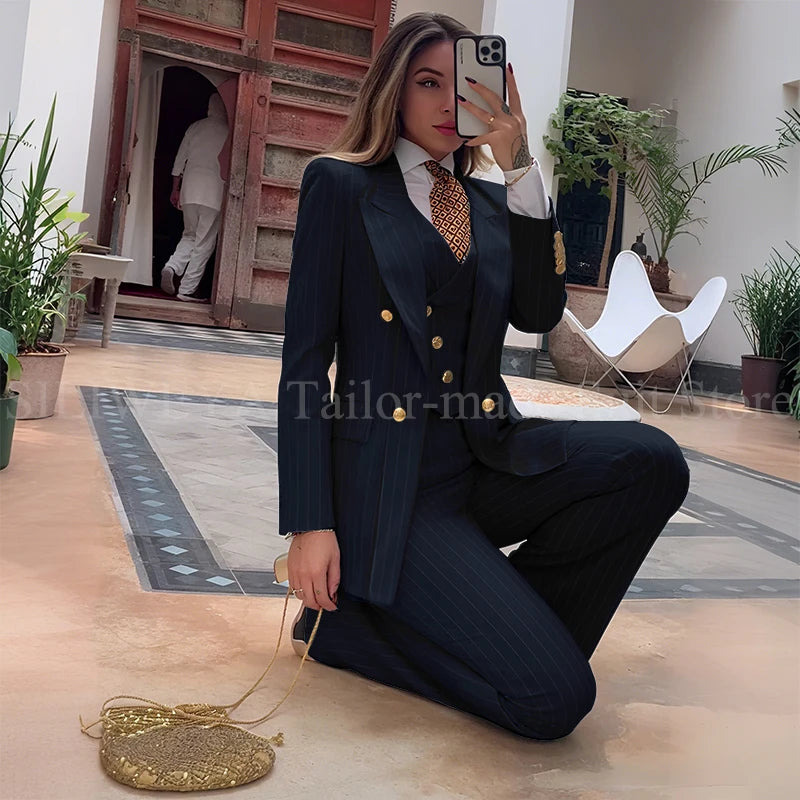 Slim Fit Double Breasted Green Striped Suit Set For Women