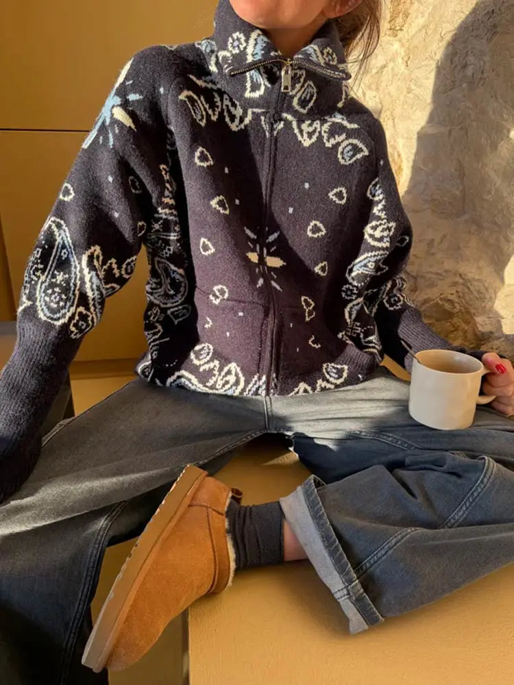Vintage Jacquard Stand Collar Zipper Front Pocket Cardigan For Women