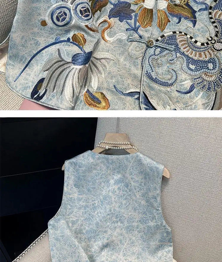 Chinese Style Embroidered Round Neck Sleeveless Vest for Women
