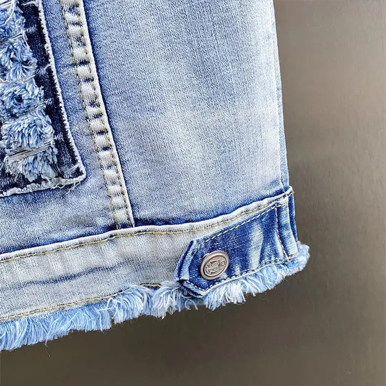 2025 Denim Vest Women's Coat New Heavy Industry Three-dimensional Embroidery Flower Shoulder Slim Fitting Vest