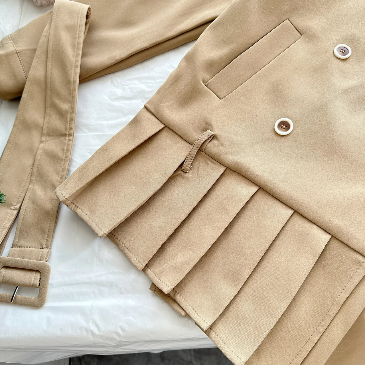 Autumn Chic French Elegant Lace Doll Collar Design Jacket 2000s Aesthetic Korean Popular Retro Women's Trench Coat Woman Clothes