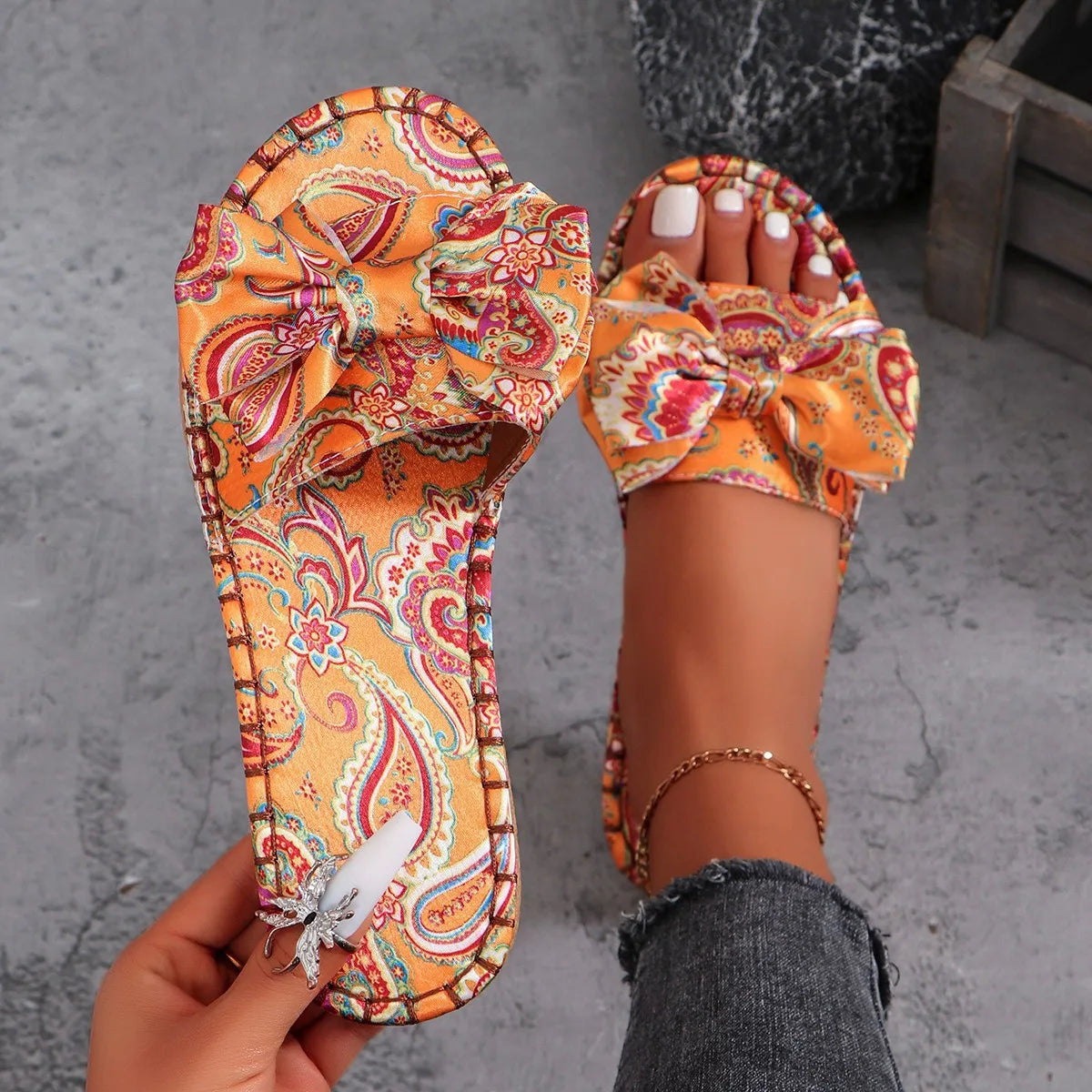 Plus-size summer fashion casual new slippers for women 2025 flat flat slippers with bow