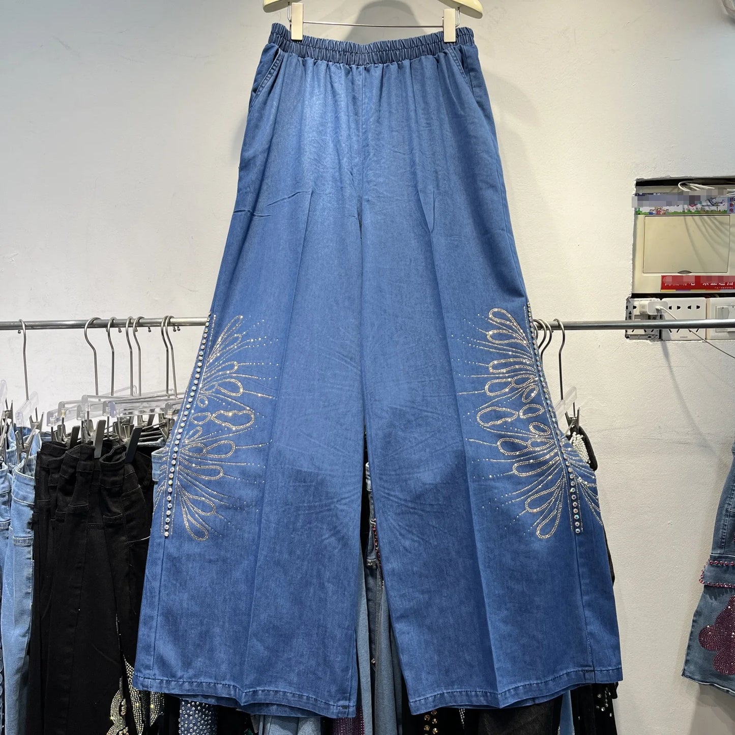 Heavy Industry Hot Diamond Temperament Pants Set 2025 Summer New Fashion Loose Shirt Top Wide Leg Pants Women's Two-piece Set