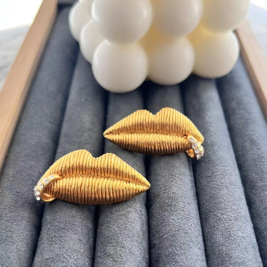 Mouth Shape Earrings