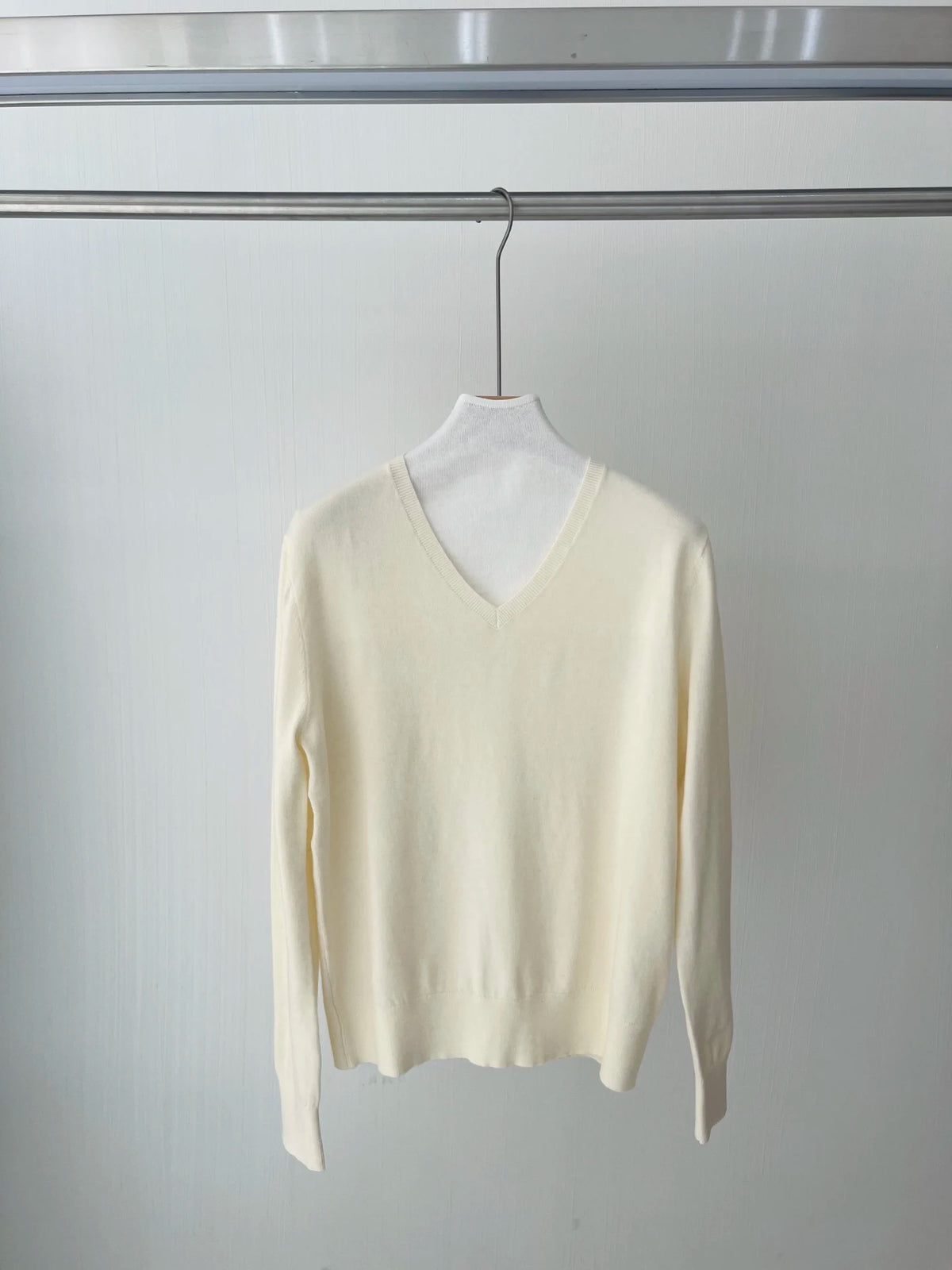 Cozy Soft V Neck Casual Loose Fit Knit Pullover Sweater For Women