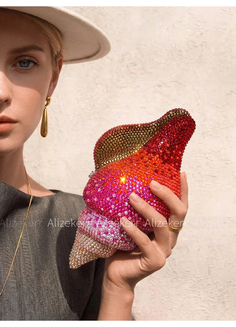 Glamorous Crystal Conch Shaped Rhinestone Evening Bag for Women