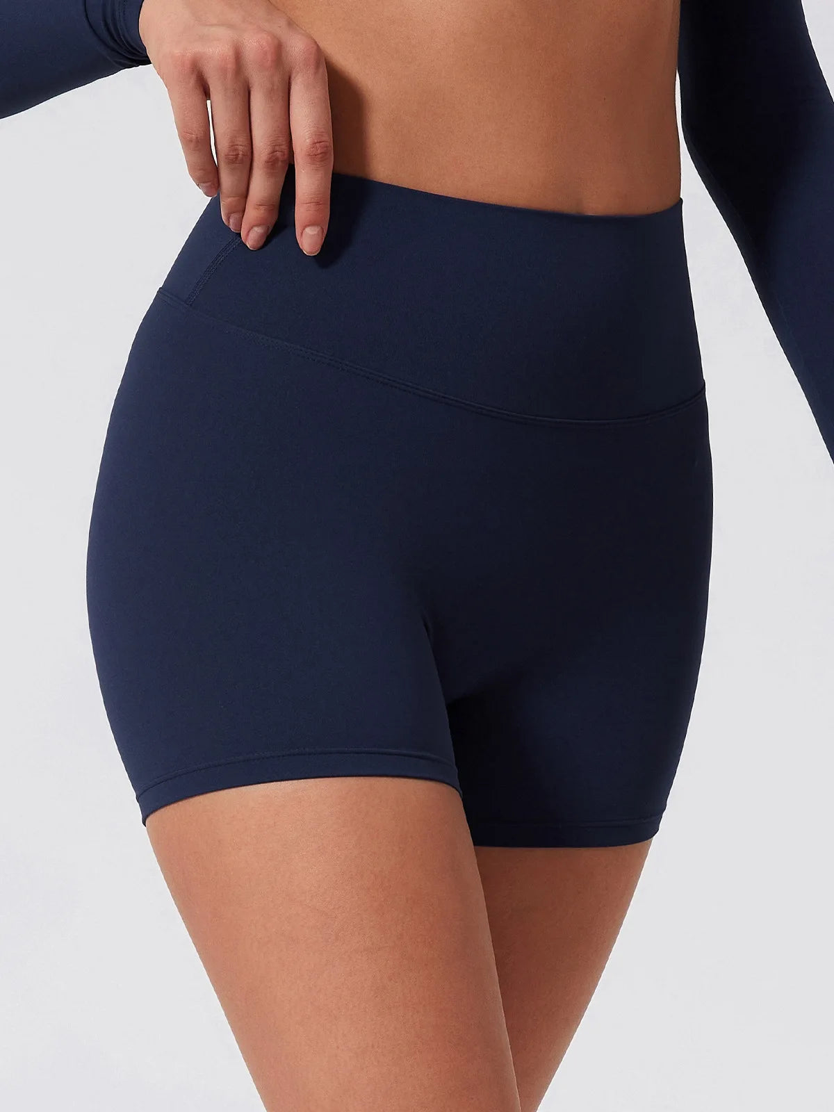 Sporty Solid U-Neck Crop Top and Shorts Two-Piece Set for Women