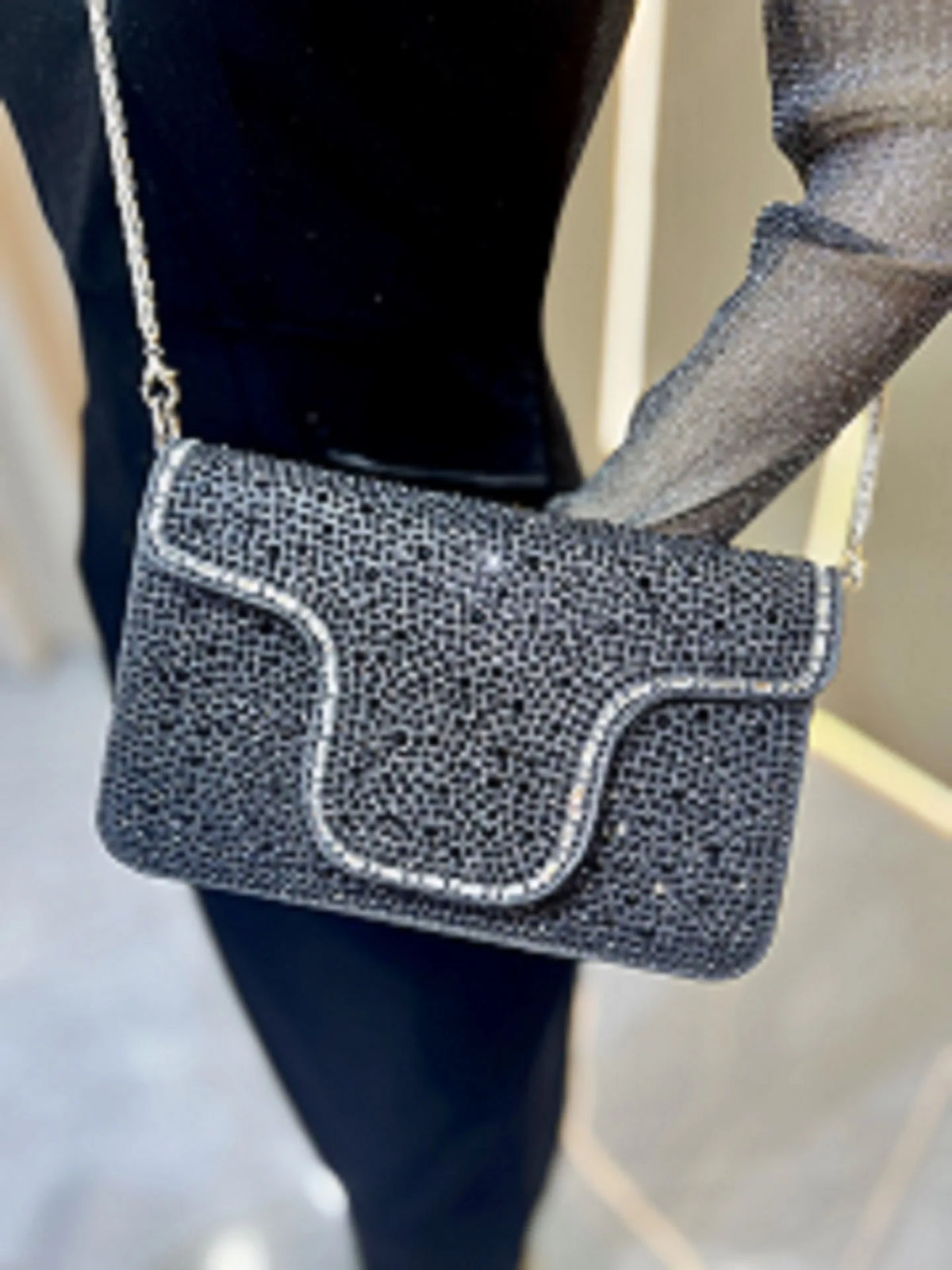 Elegant Diamond Studded Evening Clutch Bag for Women