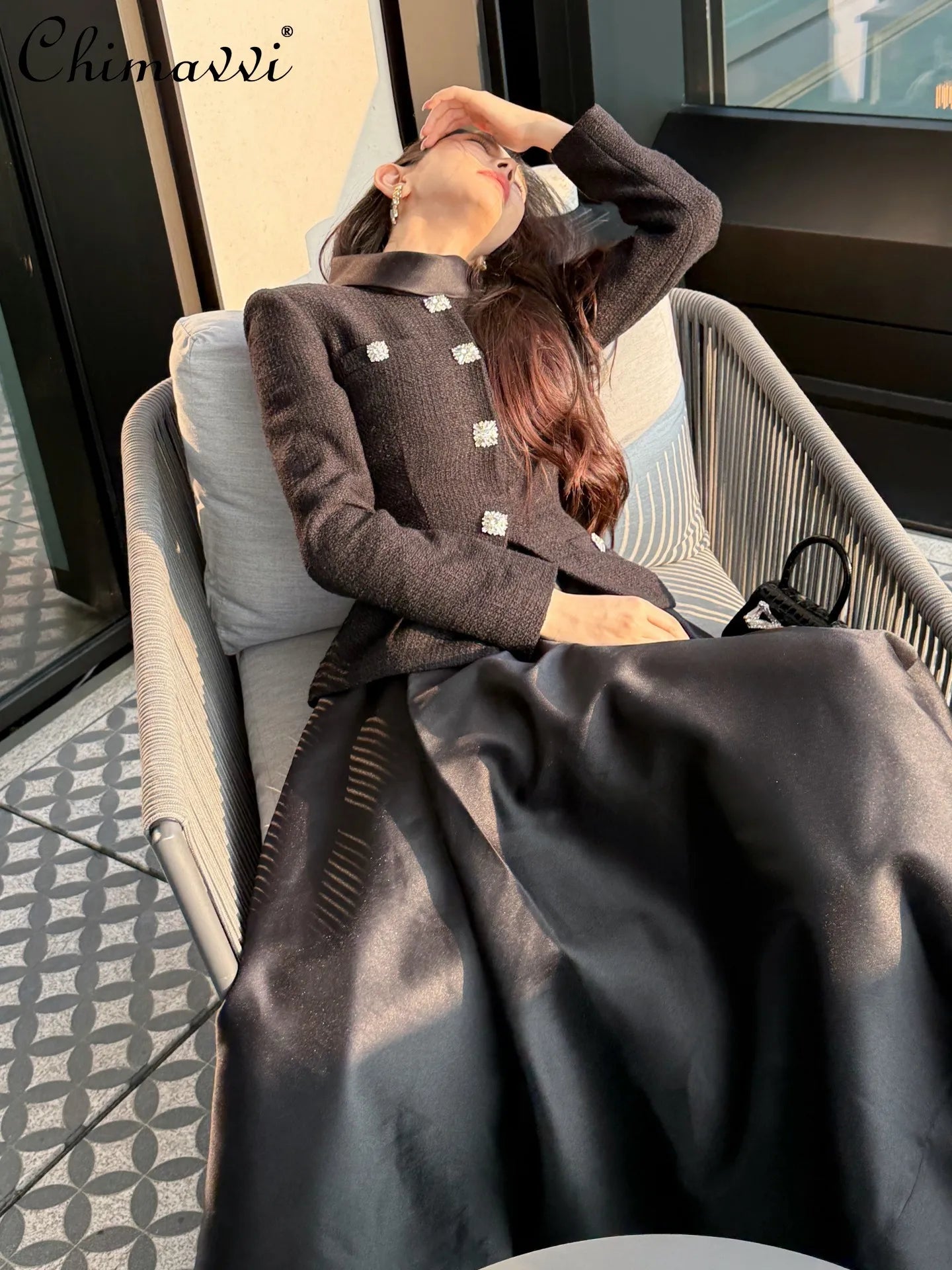 Autumn Winter High-end French Fashion Woolen Patchwork Black Long-sleeved Slim Dress High-waisted Slim Elegant Large Hem Dress