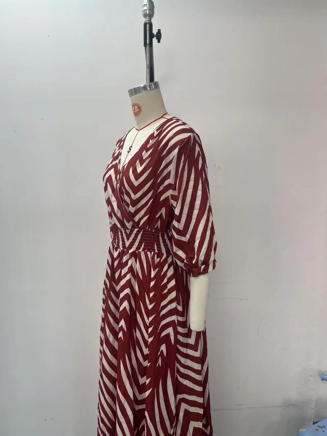 Loose Women's Dress Elegant Style Random Print Dyed Big Hemline 2026 European And American Style Casual Chic Maxi Dress