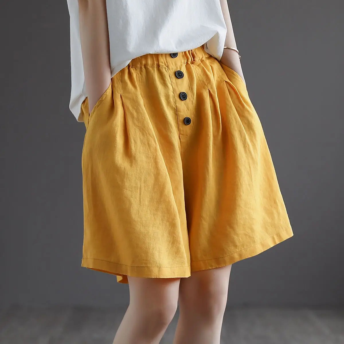Short Pants Woman Bermuda with Waist Pocket Knee Length Mid Cotton Half Shorts for Women Elastic Linen Trend 2025 Kpop Wholesale