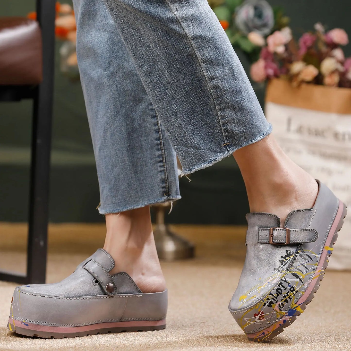 Hand Drawn Leather Platform Slippers with Round Toe for Women