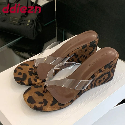 Fashion Transparent Women Wedges Slippers Shoes Female Flip flops Sandals Slides Round Toe Ladies Wedges Slippers Shoes Pumps
