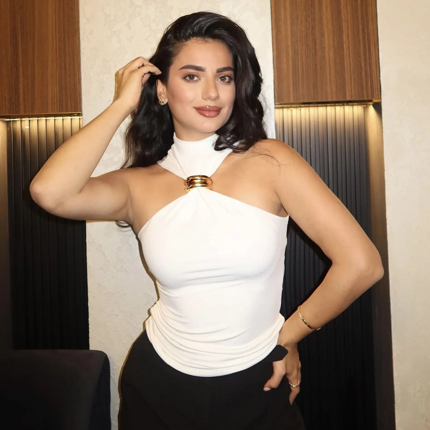 TARUXY Gold Ring Sleeveless Off-shoulder Top Female High Elasticity Fashion Slim Camis Streetwear 2025 New Summer Lady T shirt