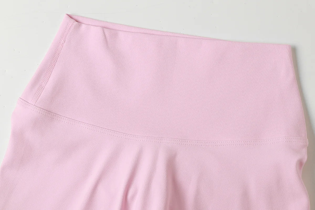Sporty Solid U-Neck Crop Top and Shorts Two-Piece Set for Women