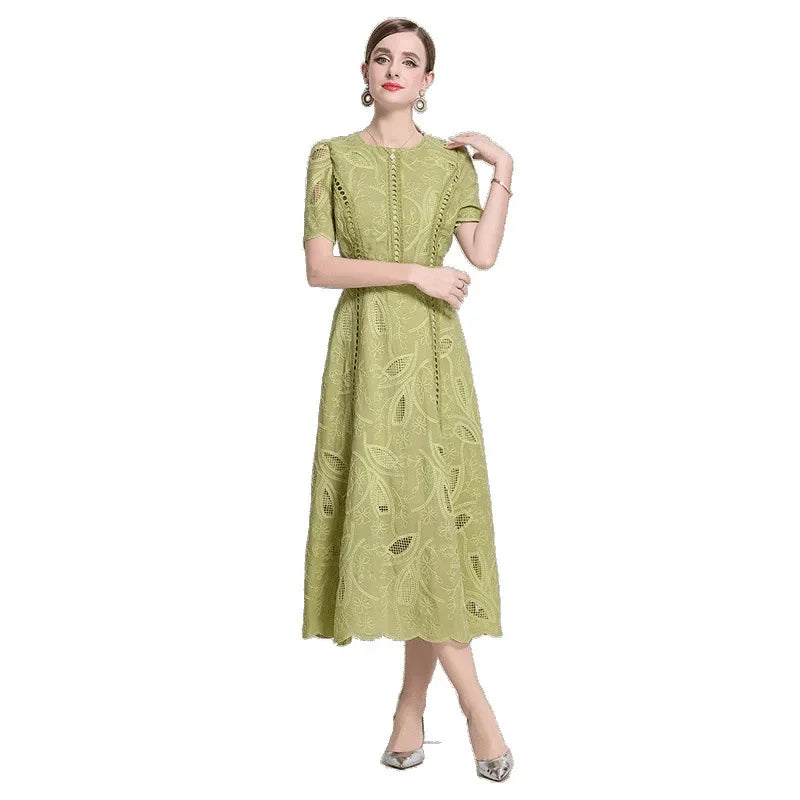 Elegant Lace Sleeve Midi Dress Women's round Neck Gored Skirt Short Sleeve Slimming Summer New Style Vintage High-End Feeling