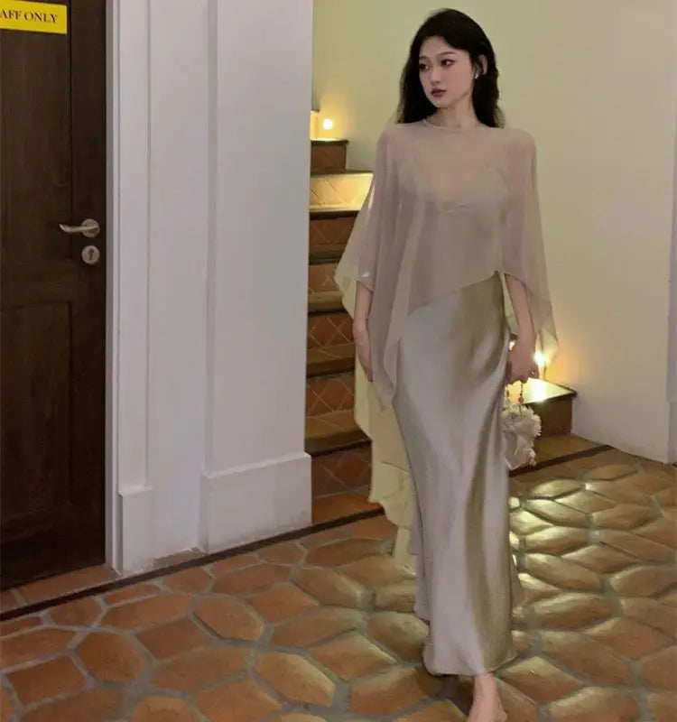 Elegant Lightweight Asymmetric Tulle Summer Blouse For Women