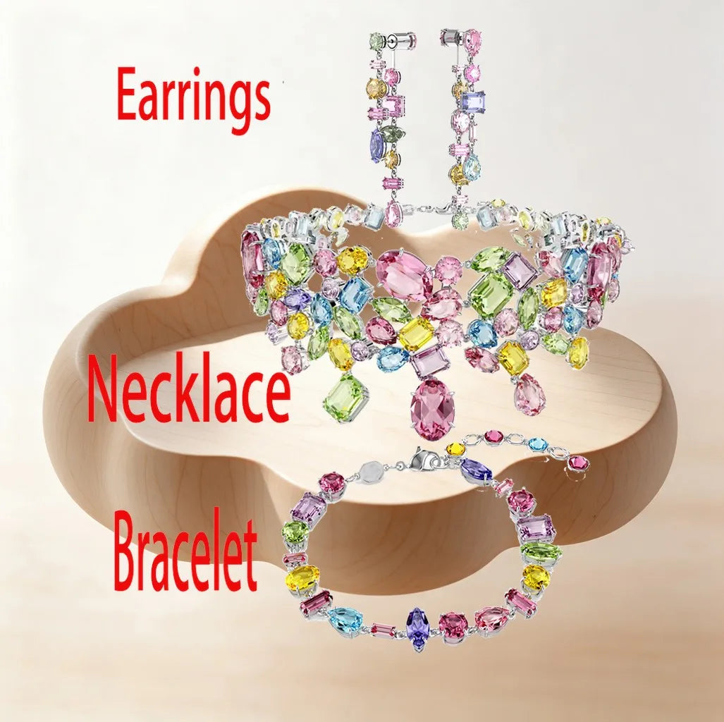 Shimmering Crystal Jewelry Set With Necklace And Earrings For Women