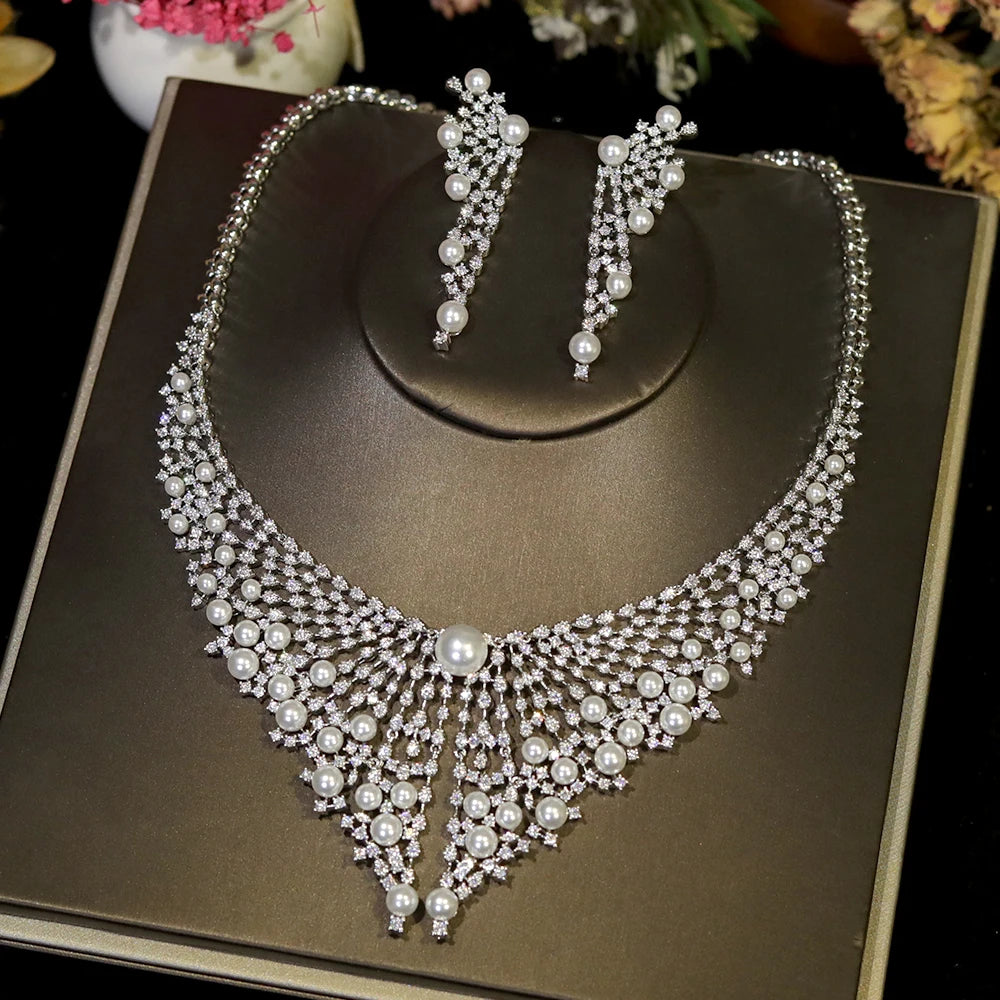 Luxurious Crystal Pearl Bridal Necklace Set for Women