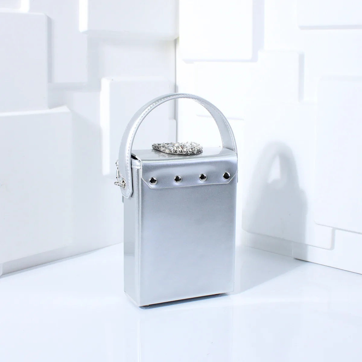 Exquisite Compact Banquet Bag for Women Luxury Rhinestones Square Box Versatile Wedding Clutch Purse Evening Dress Bag