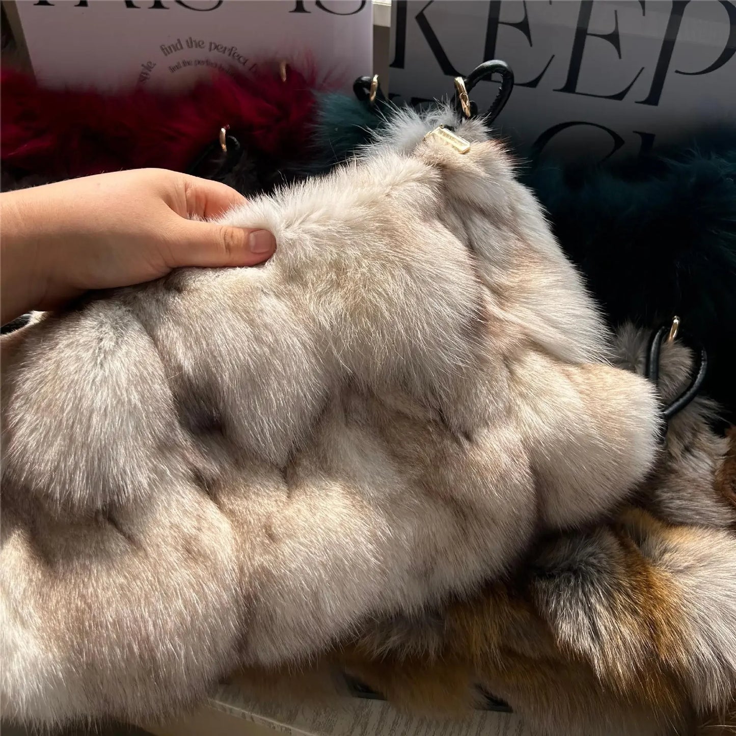 Elegant Luxurious Faux Fur Soft Shoulder Bag for Women