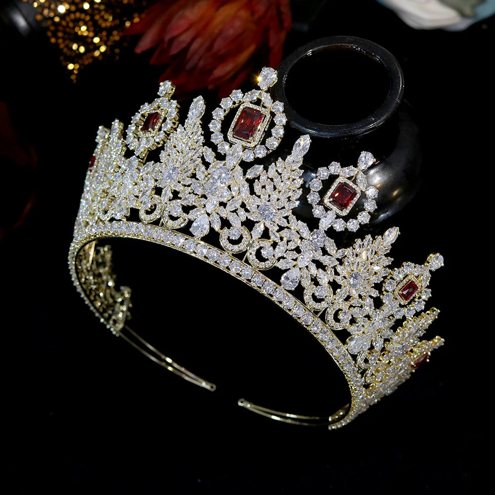 Elegant Vintage Crystal Crown With Pearl Trim For Women