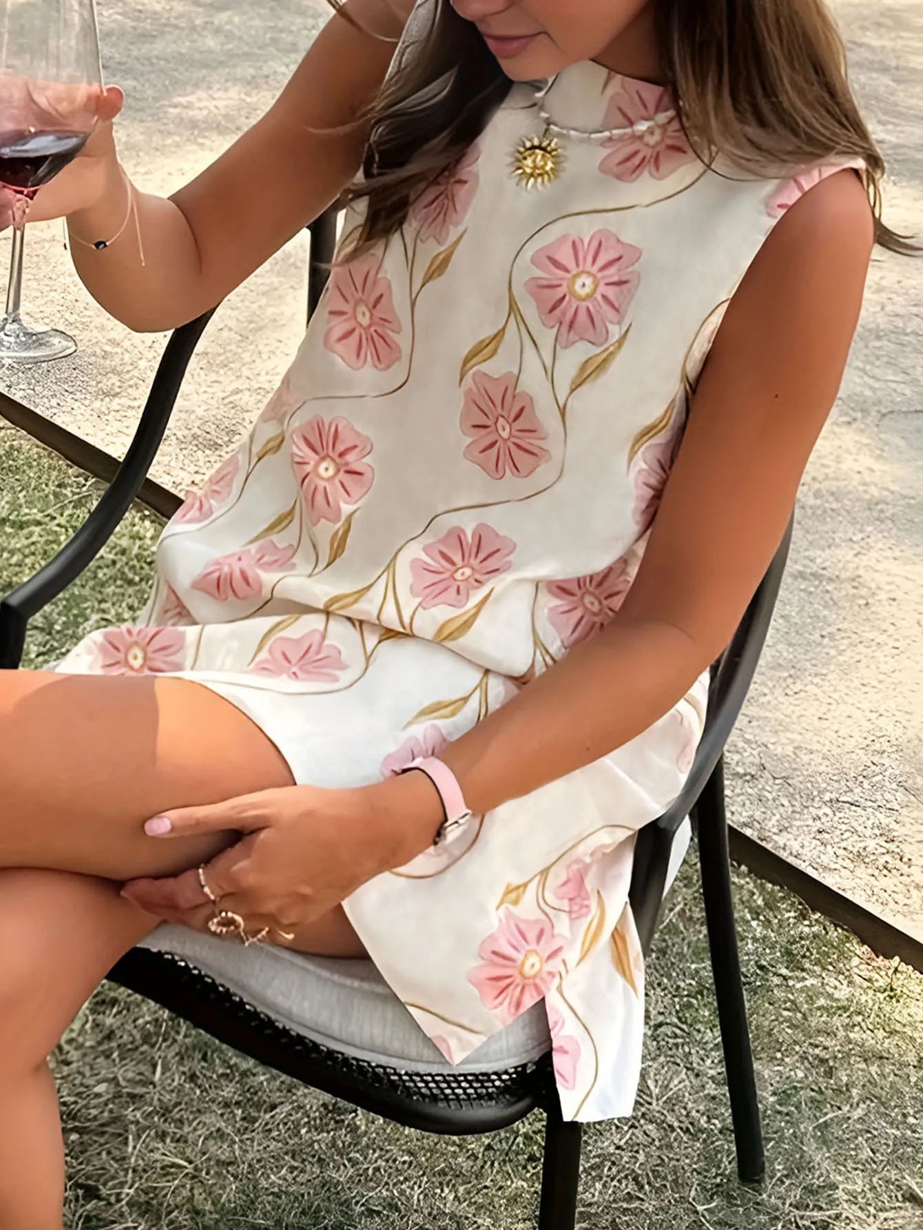 Floral Print Sleeveless Round Neck Mini Dress With Back Keyhole for Women
