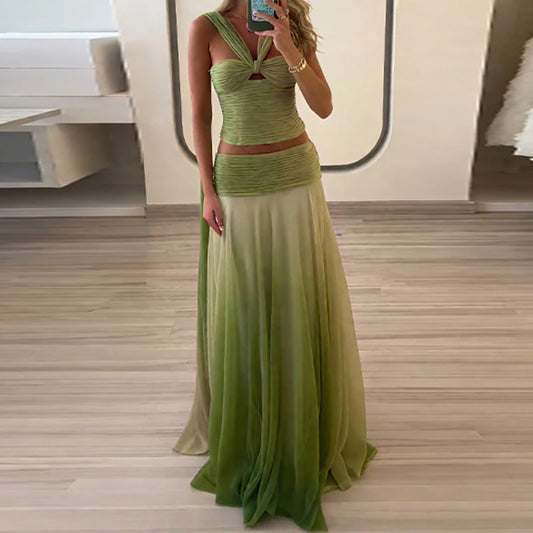 Gradient Halter Top Pleated Skirt Set
