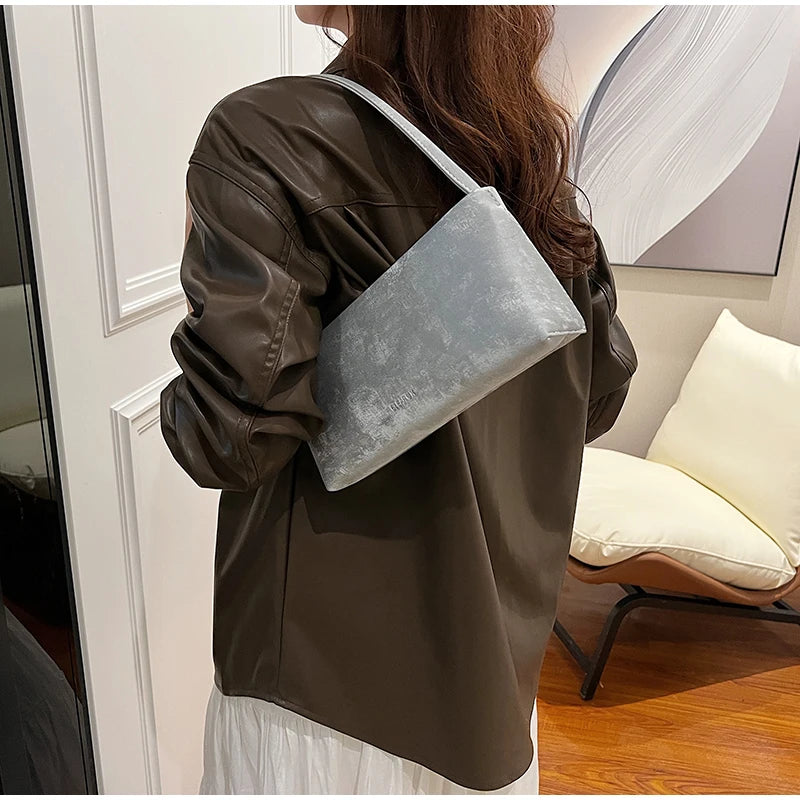 Retro Texture Design Underarm Bag Solid Color Simple Advanced Versatile Ladies Handbag Elegant Fashion Exquisite Shoulder Bag