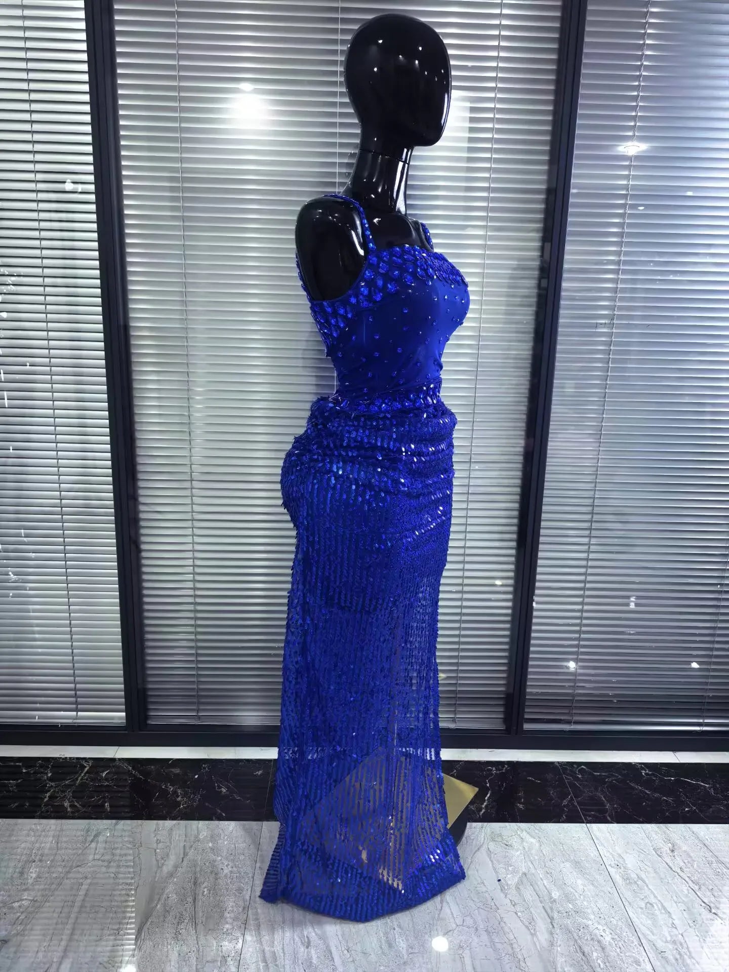 Blue Color Women Sleeveless Sexy Sparkly Crystal 2 Pieces Bodycon Long Dress Mesh Celebrate Birthday Photoshoot Wear