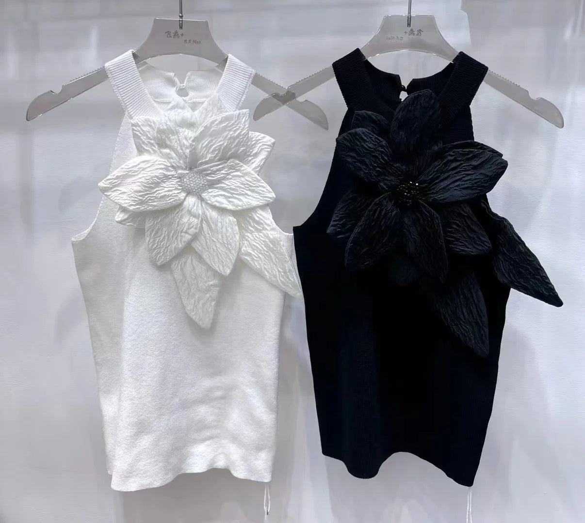 Black White 3D Diamonds Flower Stitch Sleeveless Knitted Top Slim Fit Halter Vest 2025 Sring Summer Knitwear Sexy Crop Tank Top