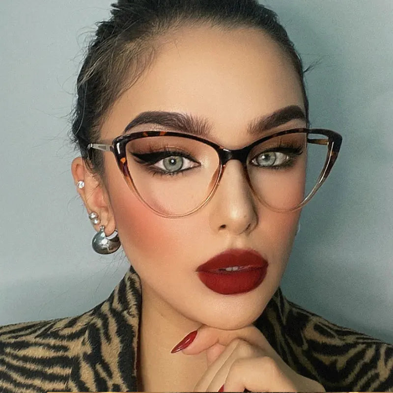 Gradient Frame Fashion Glasses