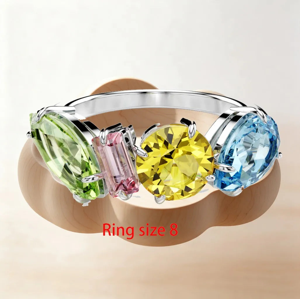 Shimmering Crystal Jewelry Set With Necklace And Earrings For Women