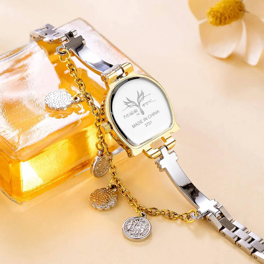 Cute Women Fashion Watches Small Dial Quartz Bracelet Wrist Watch Wholesale New Arrival With Pendant Ladies Wristwatch Hot Sale