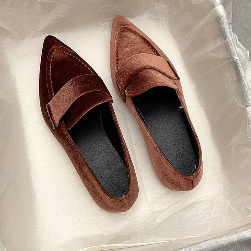 Slip On Casual Suede Pointed Toe Ballet Flats for Women